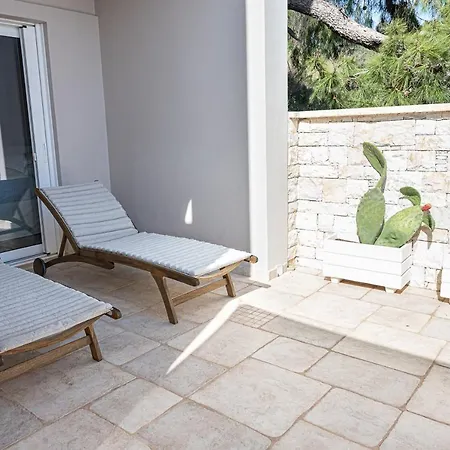 Kalavria Luxury Suites, Afroditi With Magnificent Sea View And Private Swimming Pool. Villa Poros Town