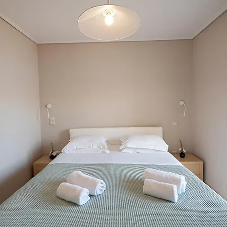Kalavria Luxury Suites, Afroditi With Magnificent Sea View And Private Swimming Pool. * Poros Town