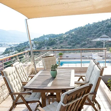 Kalavria Luxury Suites, Afroditi With Magnificent Sea View And Private Swimming Pool. Villa Poros Town